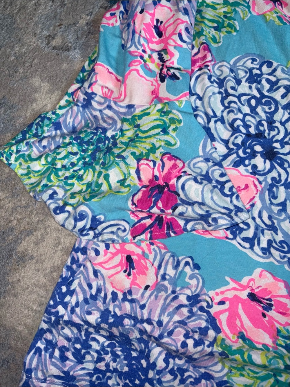 Lilly Pulitzer Aqua Floral Bell-Sleeve Top with Pink Accents Special Delivery - Picture 2 of 6